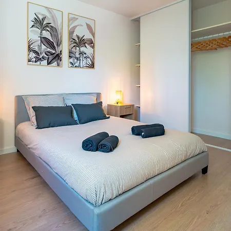 L'eden Bleu Parking Netflix Cafe Apartment Moissac